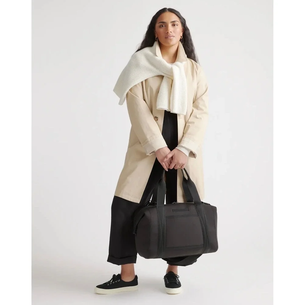 Quince All-Day Neoprene Duffle Bag Black Travel Gym Weekender NWT